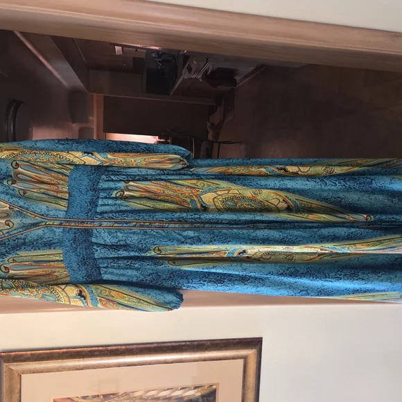 Blue Patterned Long Dress - Picture 9 of 9